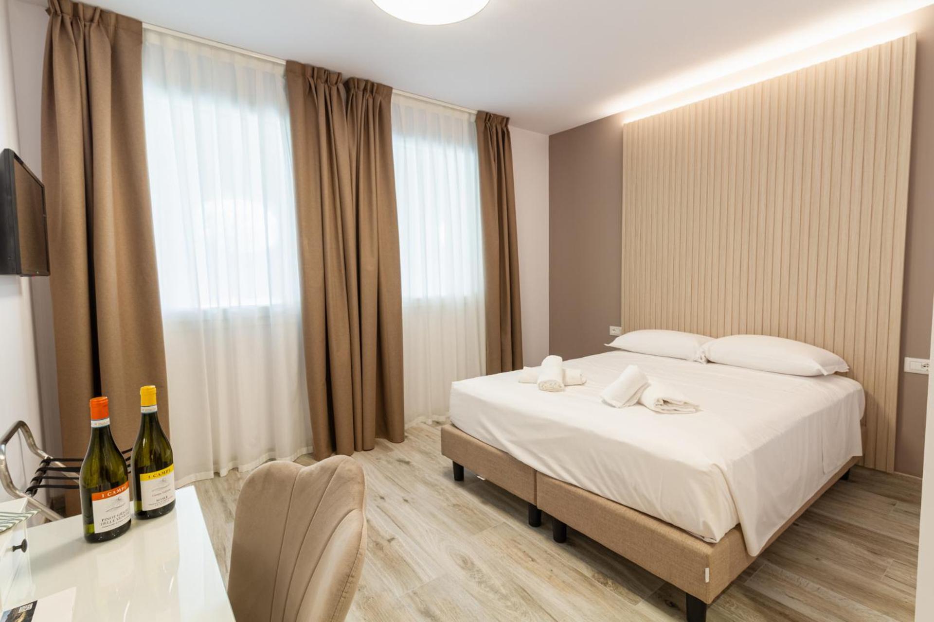 I Campi Wine Relais Hotel Ronchi  Exterior foto