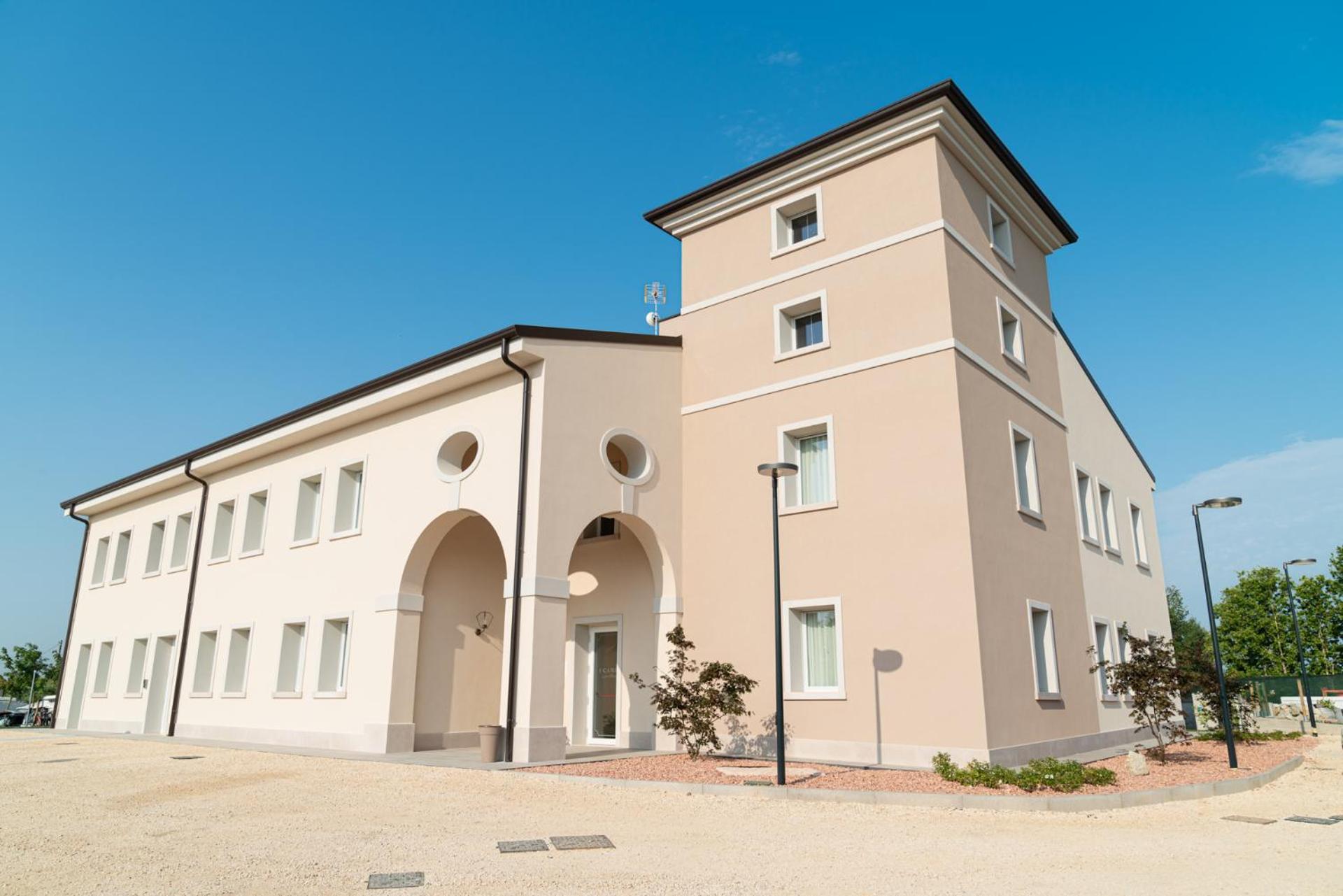I Campi Wine Relais Hotel Ronchi  Exterior foto