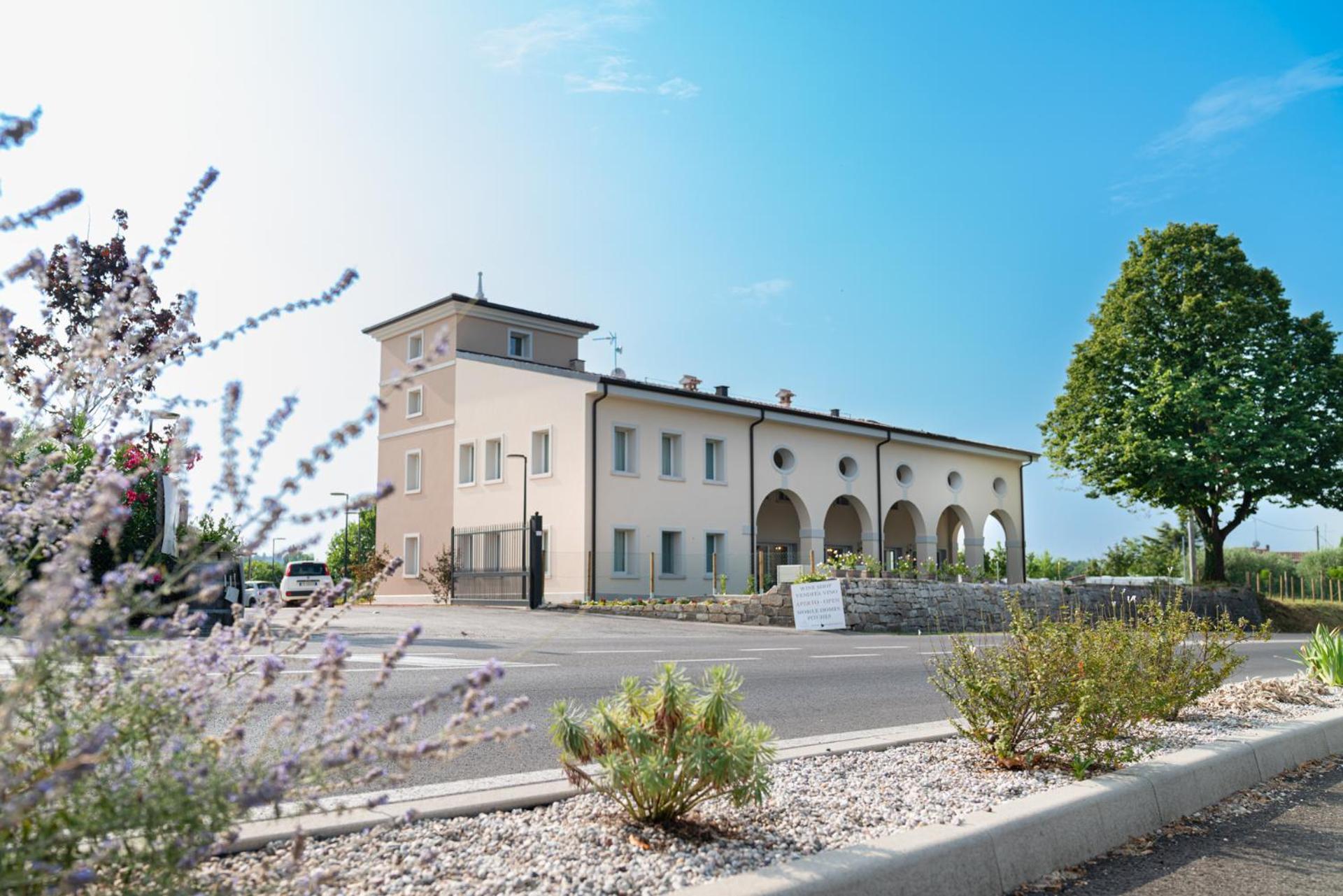 I Campi Wine Relais Hotel Ronchi  Exterior foto